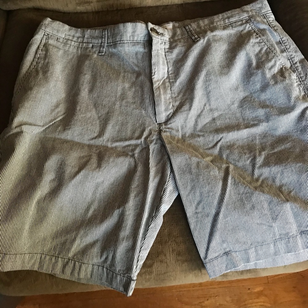 Men’s black and white striped shorts